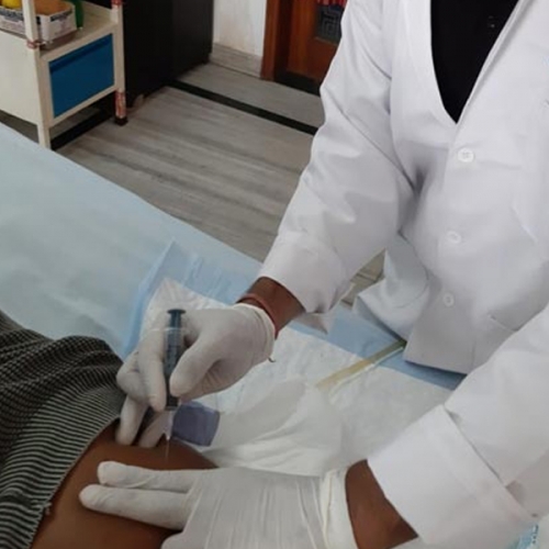 Intravenous Injection Insert Services at Home in Geeta colony