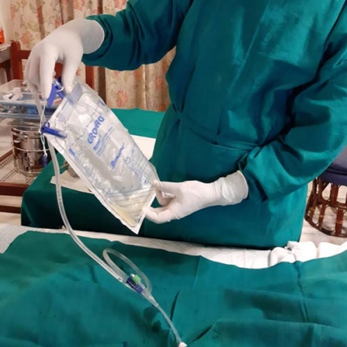 Antibiotics Fluids Transfusion Services at Home in Saran